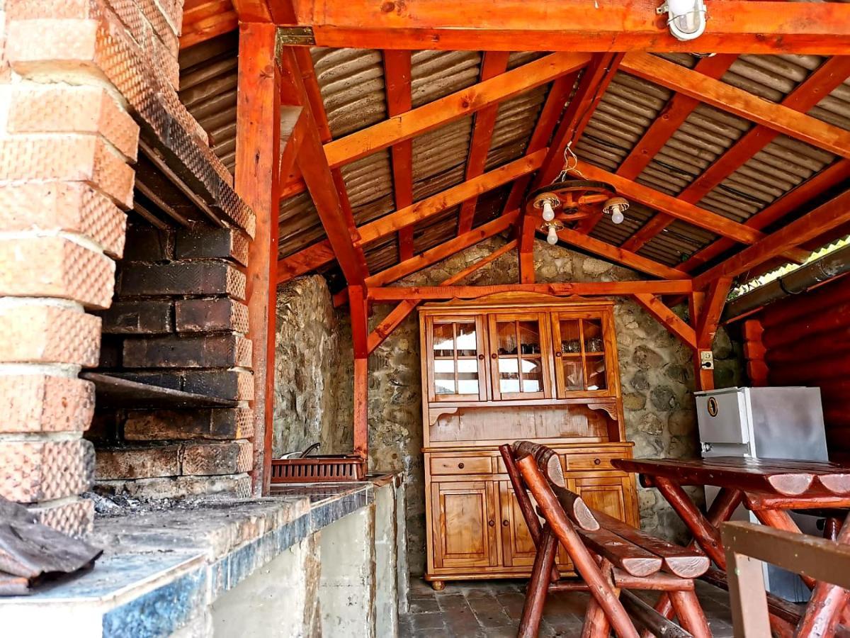 Vila Casa Beasarah. Dubová Exteriér fotografie
